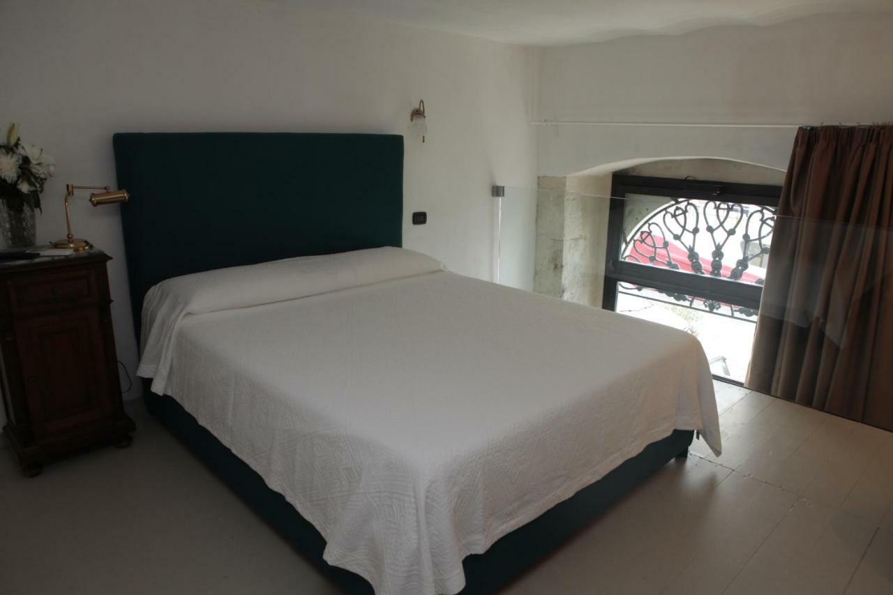 La Casa Sulla Darsena Appartement Syracuse Buitenkant foto